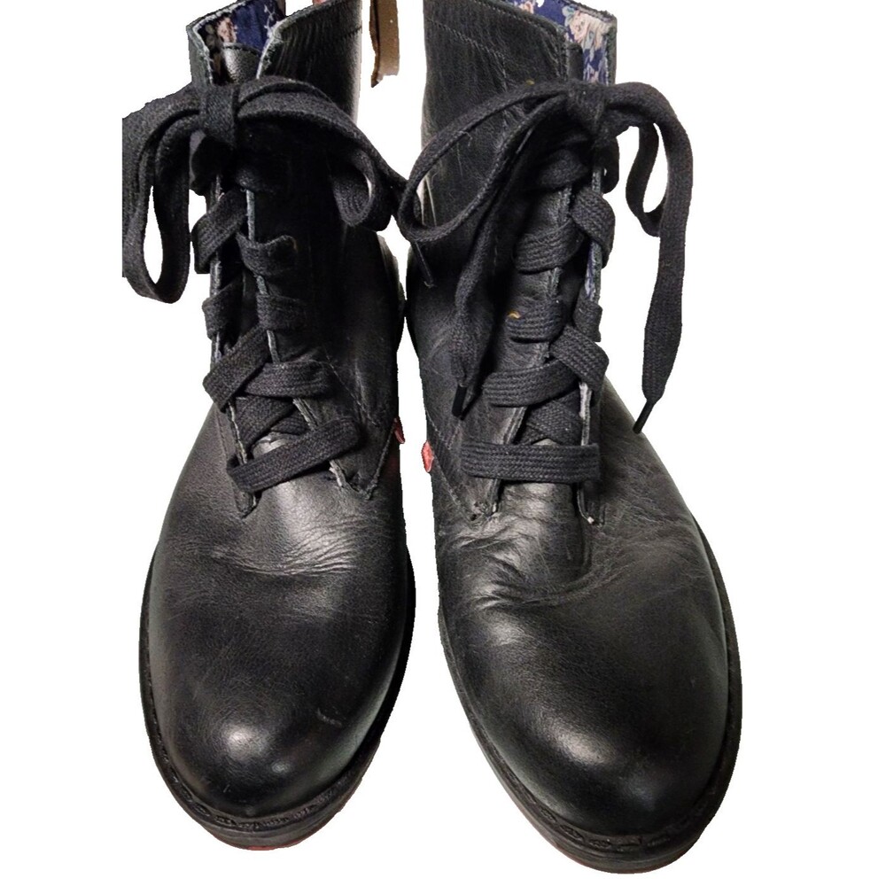 DIMMI Lauras Legacy Black Leather Boots Size 8 Womens